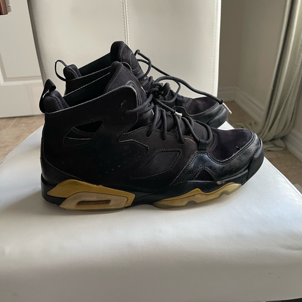 Jordan flight club ‘91 size 9.5
